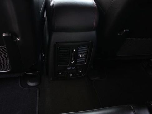 Used 2024 Dodge Durango GT AWD/4WD image 28