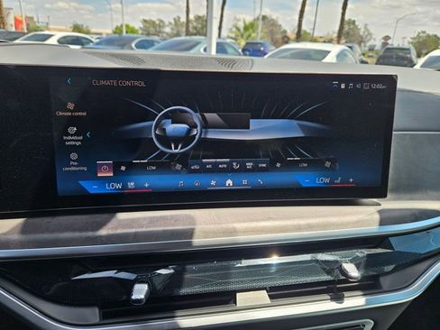 Certified 2025 BMW X5 xDrive40i AWD/4WD image 13