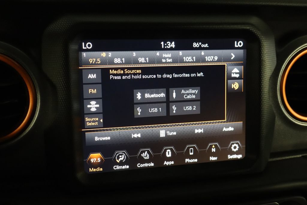 Used 2022 Jeep Gladiator Mojave w/ LED Lighting Group AWD/4WD image 30