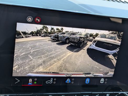 New 2026 GMC Canyon AT4 w/ Technology Plus Package AWD/4WD image 31