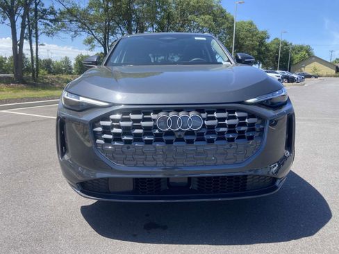 New 2025 Audi Q5 Premium Plus image 2