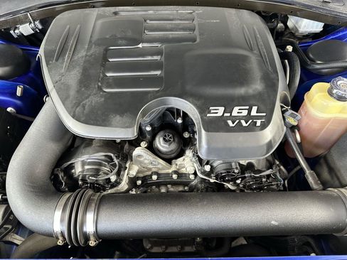 Used 2021 Dodge Charger SXT RWD image 28