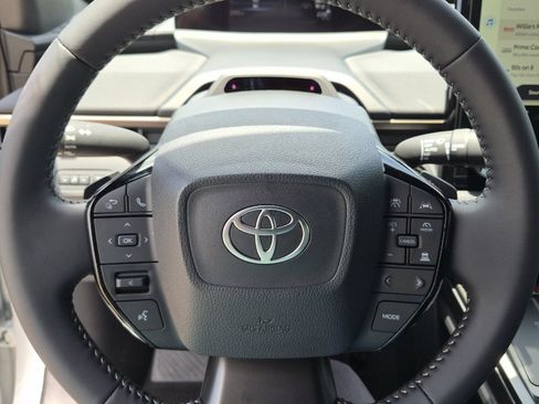 Certified 2026 Toyota bZ FWD image 21