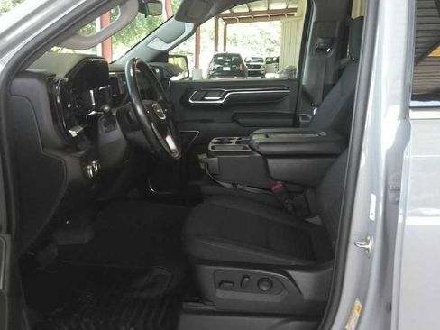 Used 2024 GMC Sierra 1500 SLE RWD image 7