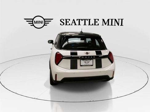 New 2026 MINI Cooper 2-Door Hardtop image 9
