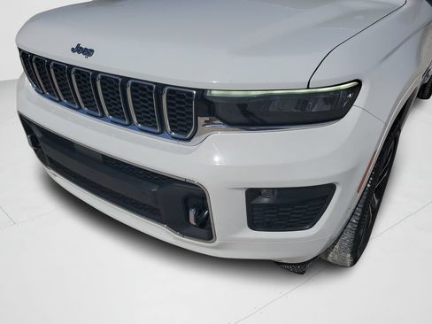 Used 2021 Jeep Grand Cherokee L Overland w/ Luxury Tech Group IV RWD image 26