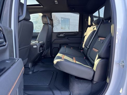 Used 2026 GMC Sierra 2500 AT4 w/ AT4 Premium Plus Package image 31