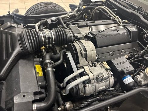 Used 1994 Chevrolet Corvette Convertible RWD image 28