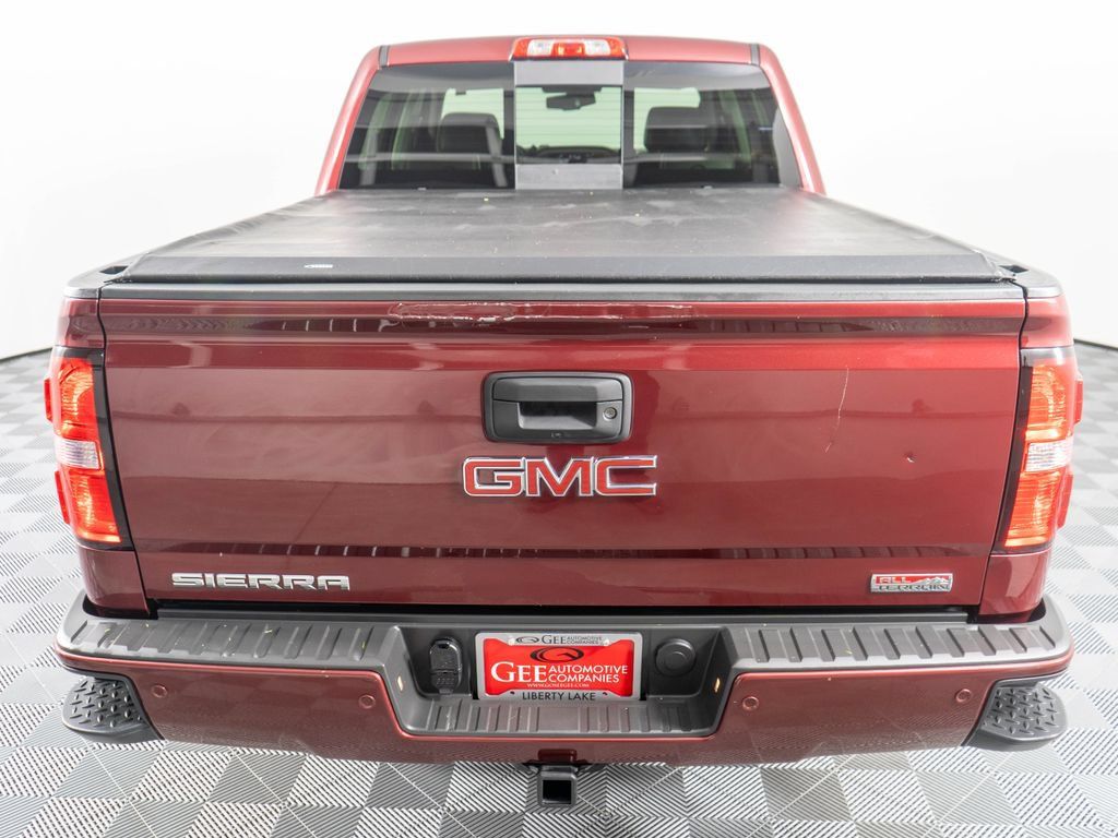 Used 2015 GMC Sierra 1500 SLE w/ All-Terrain Package AWD/4WD image 5