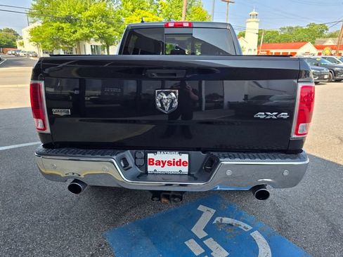 Used 2018 RAM 1500 Laramie w/ Convenience Group AWD/4WD image 36