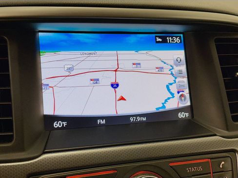 Used 2020 Nissan Pathfinder SL AWD/4WD image 22