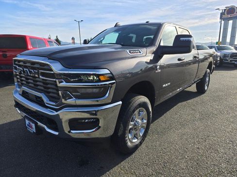 New 2026 RAM 3500 Big Horn image 8