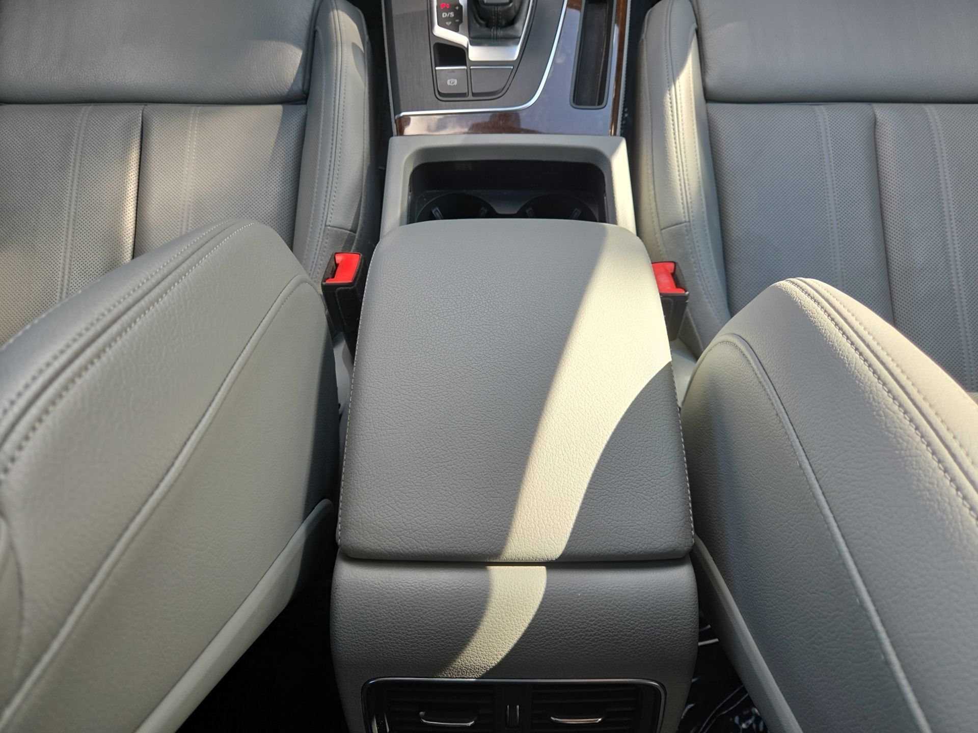 Used 2019 Audi Q5 2.0T Premium Plus w/ Premium Plus Package AWD/4WD image 28