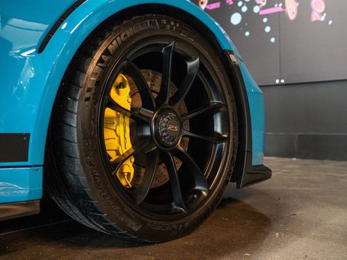 Used 2019 Porsche 911 GT3 RS image 21