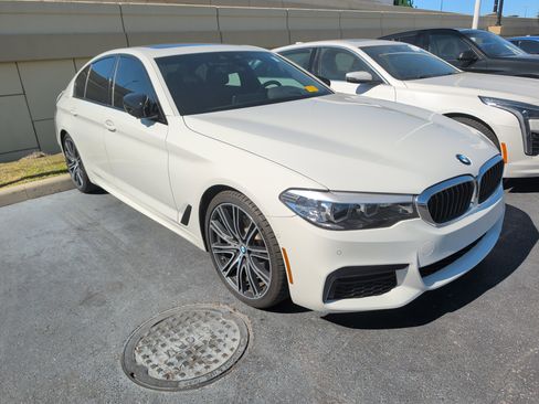 Used 2019 BMW 540i w/ M Sport Package image 1