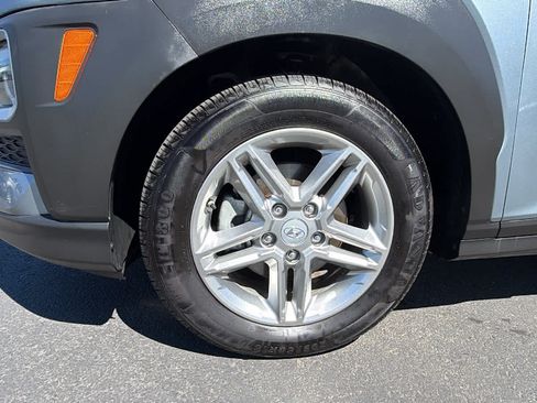 Used 2020 Hyundai Kona SE FWD image 9