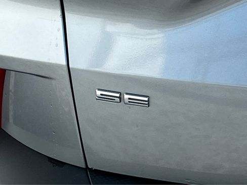 Used 2022 Ford Escape SE w/ Convenience Package image 11