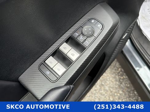 Used 2025 Mitsubishi Outlander SE FWD image 22