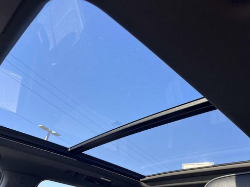 Certified 2025 GMC Yukon XL Denali w/ Sun & Power Step Package image 27