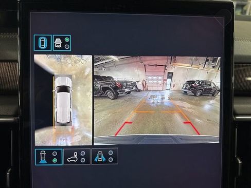 New 2026 GMC Yukon XL Elevation AWD/4WD image 15
