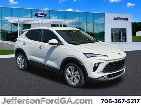 Used 2024 Buick Encore GX Preferred FWD image 1