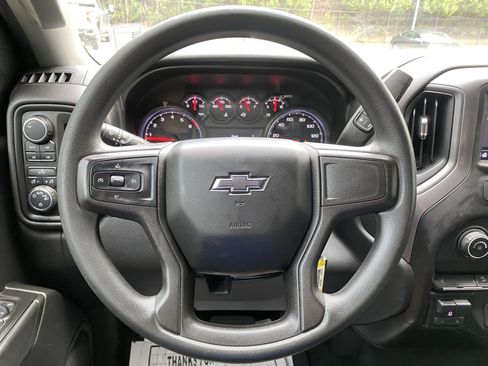Used 2020 Chevrolet Silverado 1500 Custom Trail Boss w/ Custom Convenience Package AWD/4WD image 19