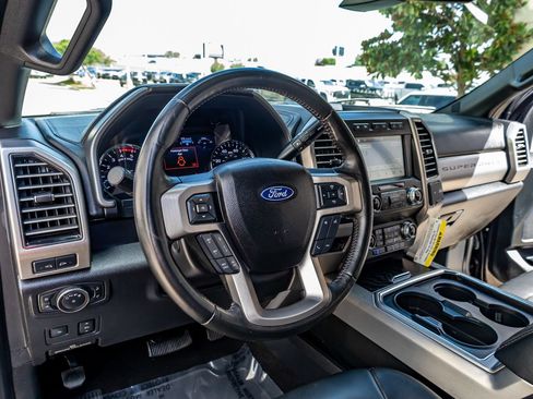 Used 2019 Ford F350 Platinum w/ Platinum Ultimate Package AWD/4WD image 16