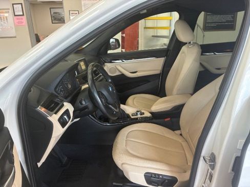 Used 2016 BMW X1 xDrive28i image 14