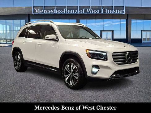 Certified 2025 Mercedes-Benz GLB 250 4MATIC image 1