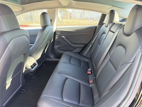 Used 2022 Tesla Model 3 Long Range image 30