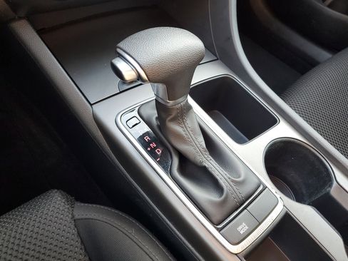 Certified 2020 Kia Optima LX image 34