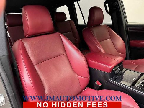 Used 2020 Lexus GX 460 Premium image 23