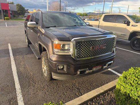 Used 2014 GMC Sierra 1500 Denali w/ Driver Alert Package image 5