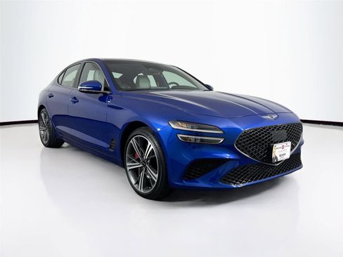Used 2025 Genesis G70 3.3T Advanced image 10