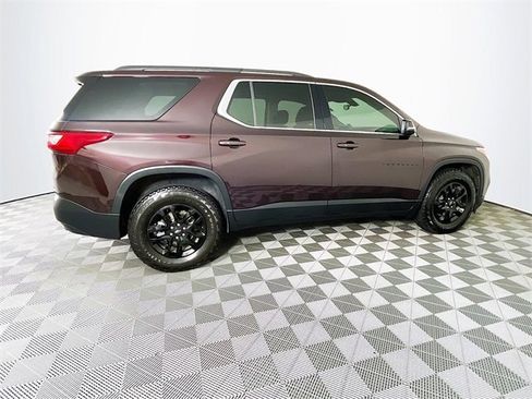Certified 2021 Chevrolet Traverse LT w/ LPO, Blackout Package image 10