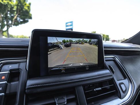 Used 2023 Chevrolet Tahoe Z71 AWD/4WD image 15