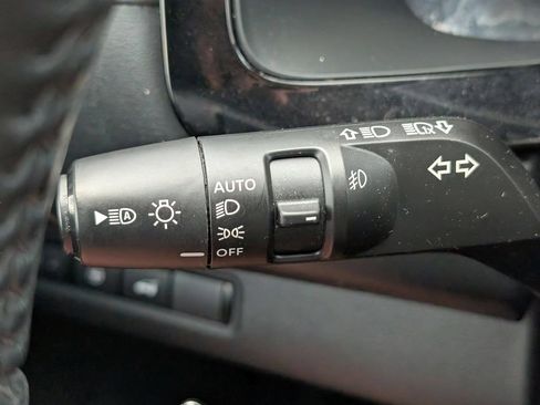 Used 2022 Nissan Pathfinder SL w/ Cargo Package AWD/4WD image 29