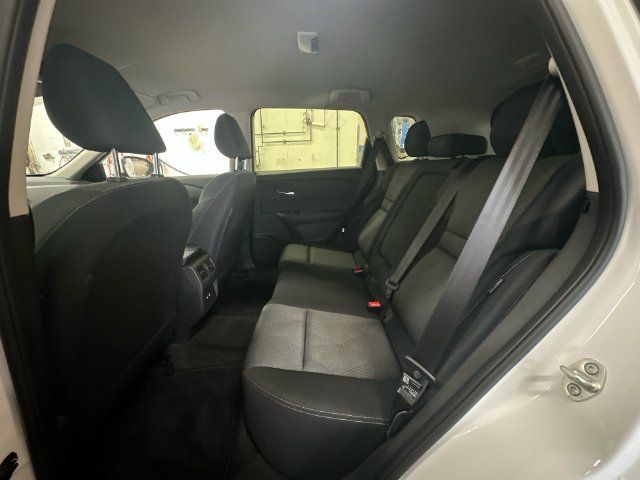 Used 2026 Nissan Rogue SV AWD/4WD image 29