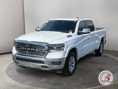 Used 2021 RAM 1500 Laramie AWD/4WD image 3