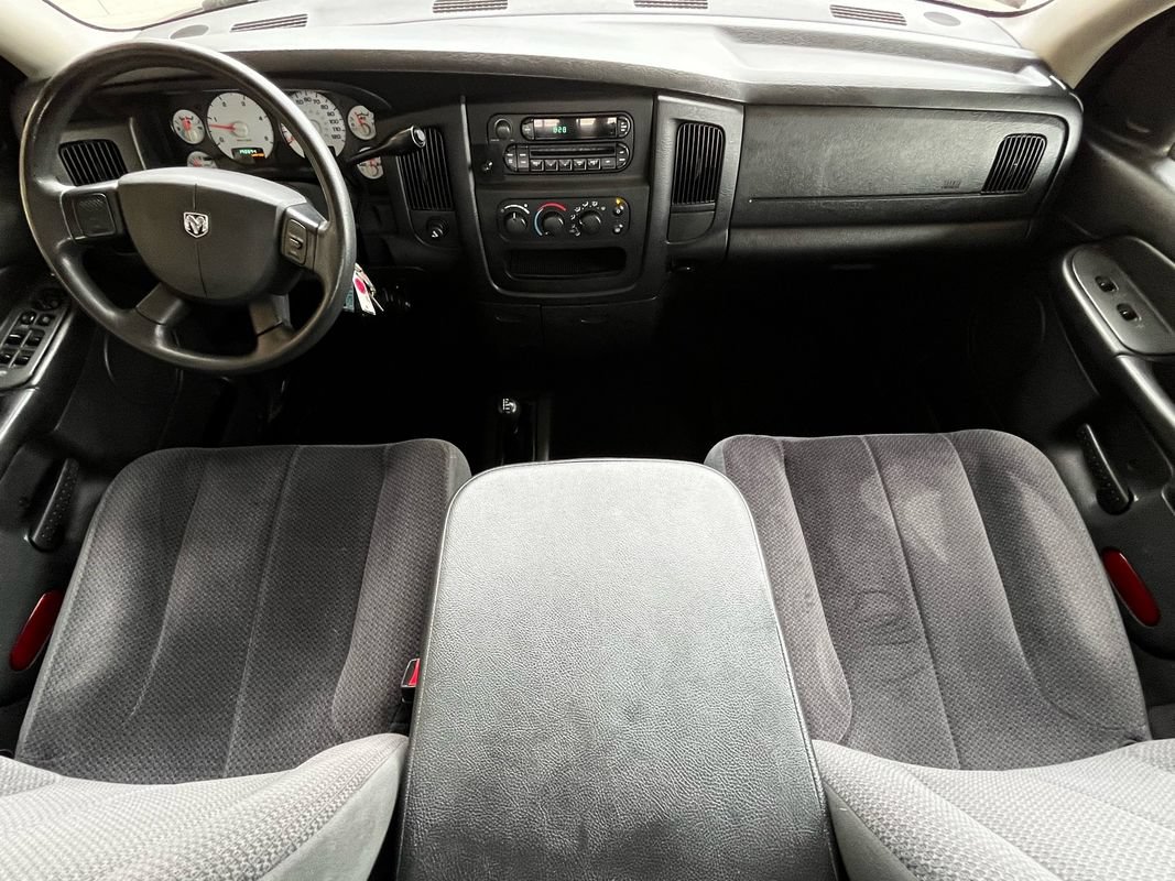 Used 2005 Dodge Ram 2500 Truck SLT AWD/4WD image 12