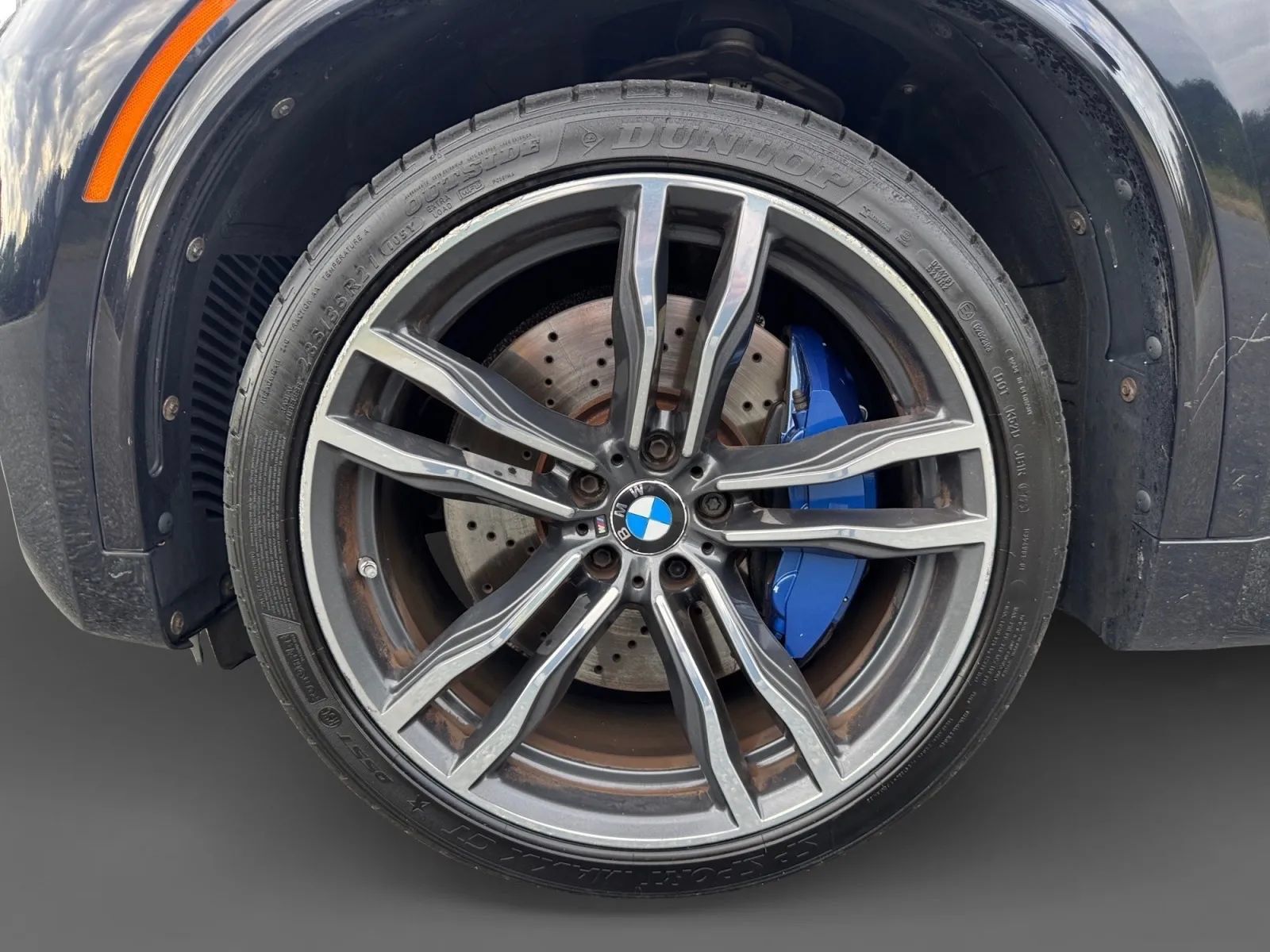 Used 2016 BMW X5 M w/ Executive Package AWD/4WD image 26