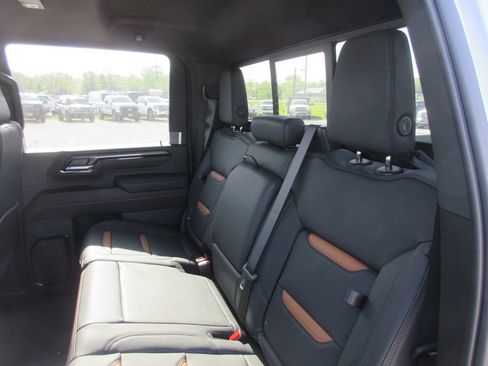 New 2026 GMC Sierra 2500 AT4 w/ AT4 Premium Plus Package AWD/4WD image 14