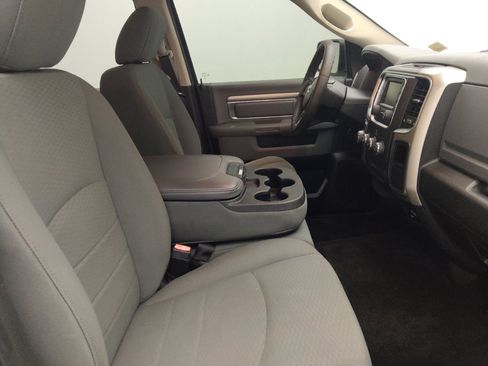 Used 2017 RAM 1500 Classic SLT AWD/4WD image 21