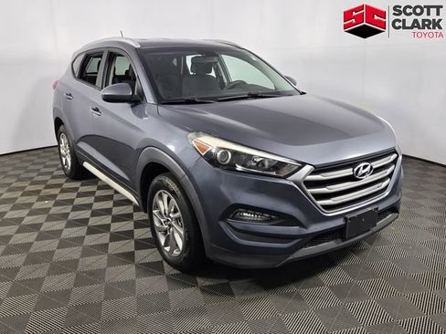 Used 2017 Hyundai Tucson SE w/ SE Popular Package 02 FWD image 1