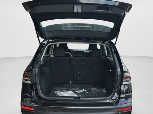 New 2026 Volkswagen Taos S image 22