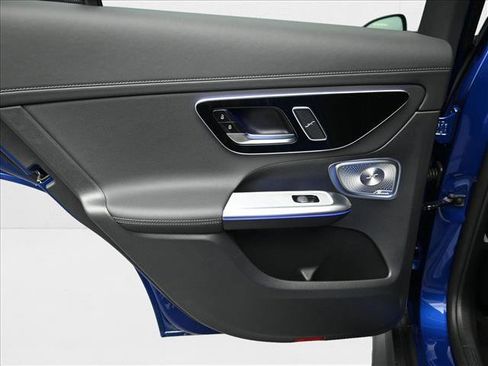 New 2026 Mercedes-Benz GLC 300 4MATIC image 22