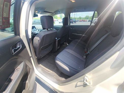 Used 2015 GMC Terrain SLE w/ Convenience Package AWD/4WD image 14