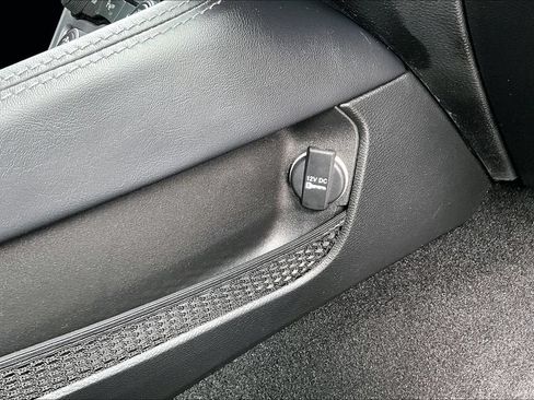 Used 2023 Dodge Challenger R/T RWD image 16
