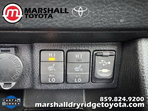 Used 2014 Toyota Corolla LE Premium image 18