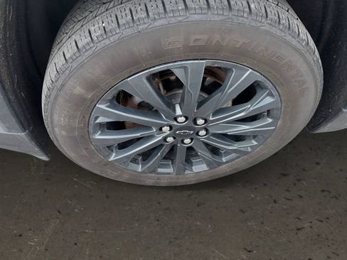 Used 2023 Chevrolet Traverse RS AWD/4WD image 9